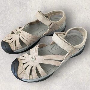靴 KEEN / ROSE SANDAL /ALUMINUM/NATURA GRAY Women's Adventure Rose Sandals | Black/Gray | KEEN Footwear